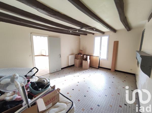 Longère 5 pièces de 138 m² à Chauvigny (86300)
