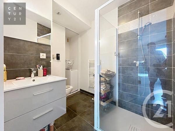 Appartement Studio à vendre  1 pièce - 22,35 m 2   TROYES  - 10