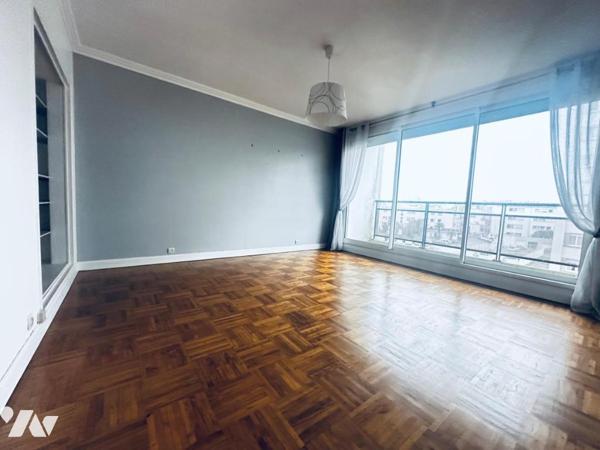 APPARTEMENT AU CENTRE VILLEDE LORIENT 