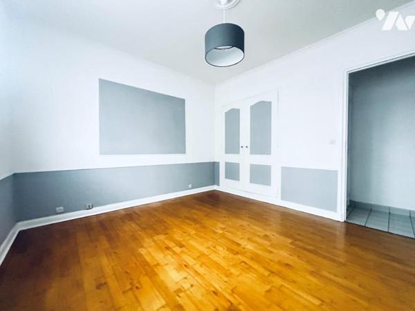 APPARTEMENT AU CENTRE VILLEDE LORIENT 