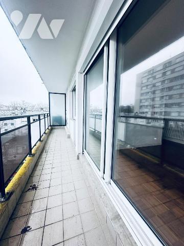 APPARTEMENT AU CENTRE VILLEDE LORIENT 