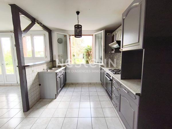 A vendre - Maison 3 chambres avec jardin - Centre Vihiers -Tout à pied - D6030