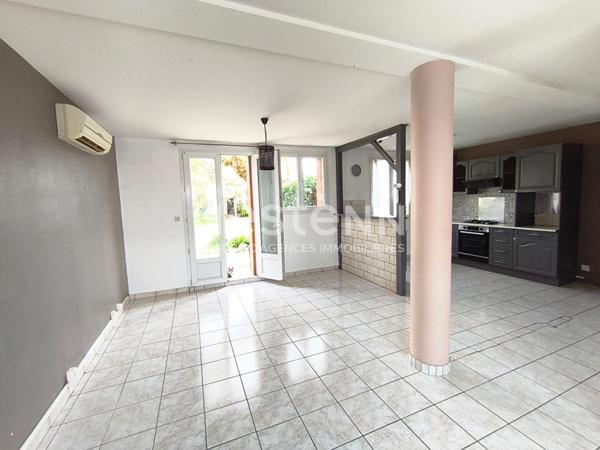 A vendre - Maison 3 chambres avec jardin - Centre Vihiers -Tout à pied - D6030