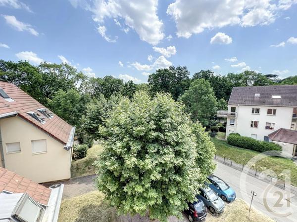 Appartement à vendre  4 pièces - 138 m 2   ST MAX  - 54
