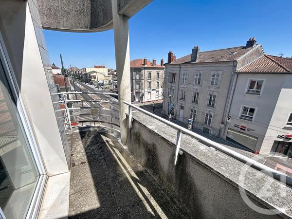 Appartement à vendre  4 pièces - 138 m 2   ST MAX  - 54