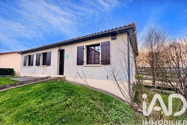 Maison à vendre 6 pièces 118 m² Roullet-Saint-Estèphe