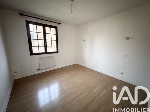 Maison à vendre 6 pièces 118 m² Roullet-Saint-Estèphe