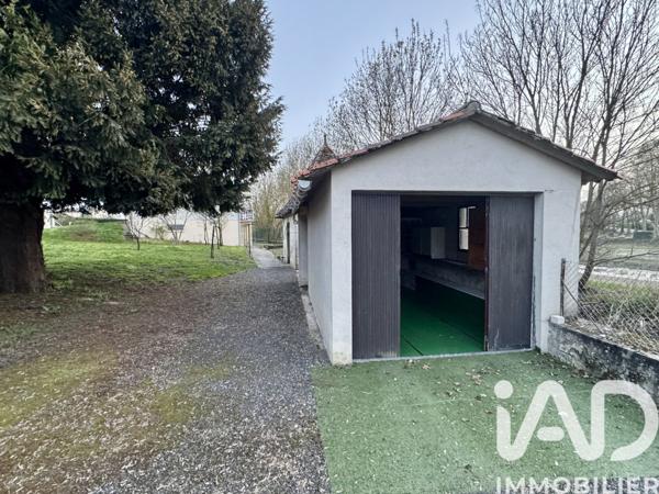 Maison à vendre 6 pièces 118 m² Roullet-Saint-Estèphe