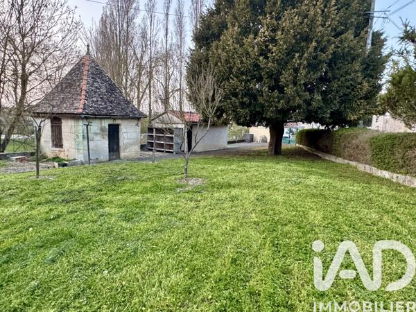Maison à vendre 6 pièces 118 m² Roullet-Saint-Estèphe