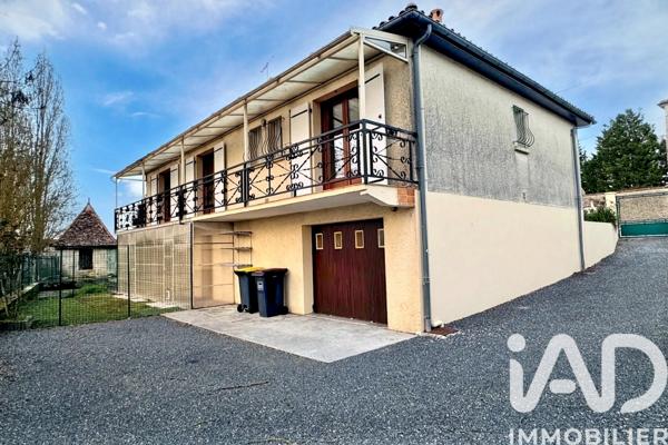 Maison à vendre 6 pièces 118 m² Roullet-Saint-Estèphe