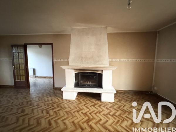 Maison à vendre 6 pièces 118 m² Roullet-Saint-Estèphe
