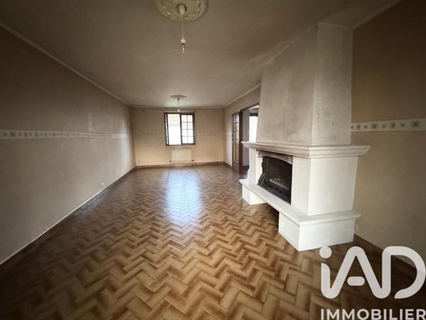 Maison à vendre 6 pièces 118 m² Roullet-Saint-Estèphe
