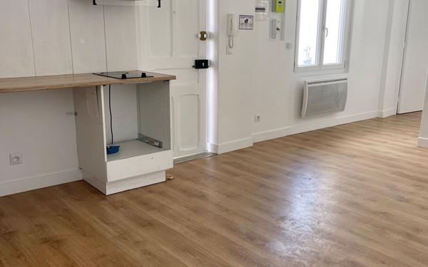 Appartement à louer    2 pièces • 31,65 m2 Ivry-sur-Seine