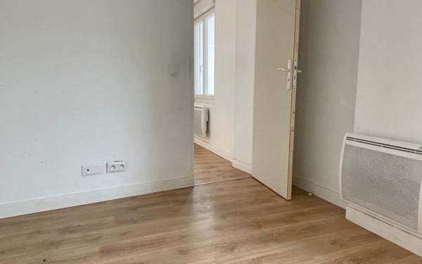 Appartement à louer    2 pièces • 31,65 m2 Ivry-sur-Seine
