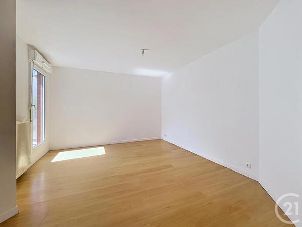 Appartement F3 à vendre  3 pièces - 95 m 2   EPINAL  - 88