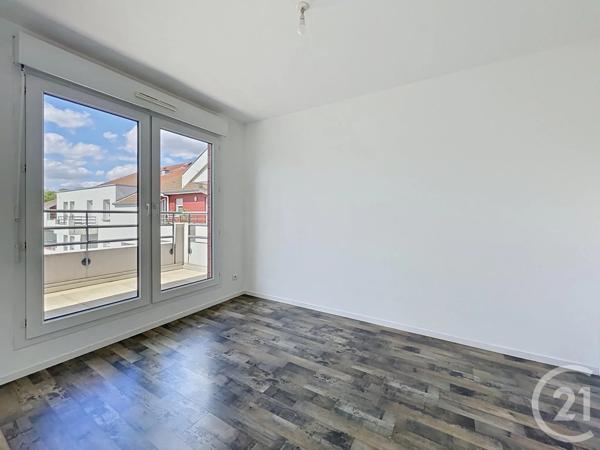 Appartement F3 à vendre  3 pièces - 95 m 2   EPINAL  - 88