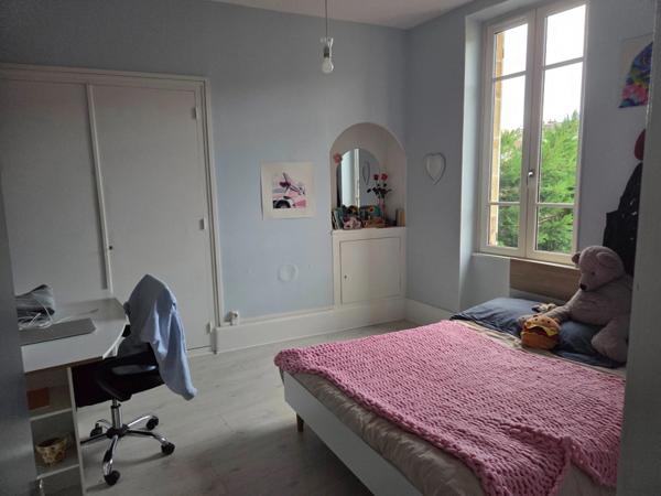 À vendre – Élégante maison de caractère 12 pièces à MOULINS (03)