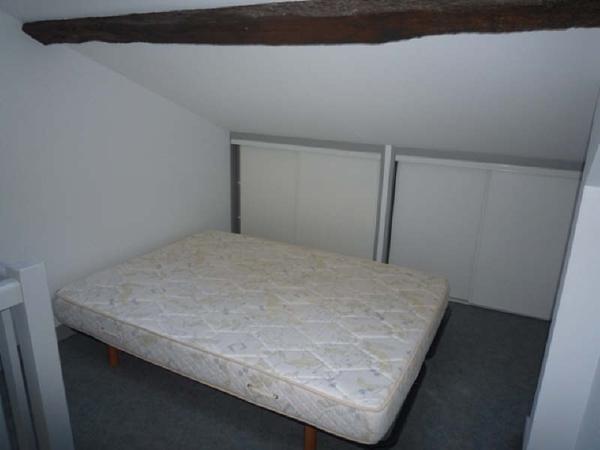 Location appartement Poitiers - 1 pièce(s) - 16 m² - 335 €/mois