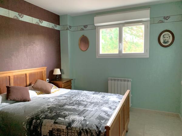 La Verpillière (38290) LA VERPILLIERE - MAISON 150 m² 3 CHAMBRES POSSIBILITE 4 AVEC GARAGE ET ANNEXES SUR UN TERRAIN DE 1430 m²