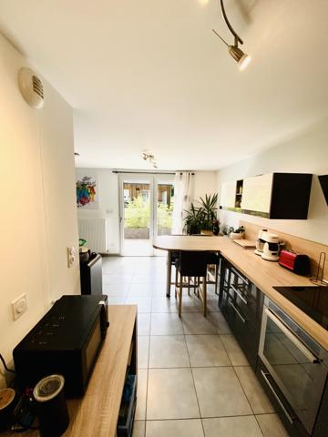Epagny (Bromines) Appartement Duplex T3 - 60 m2 - Cellier - Parking