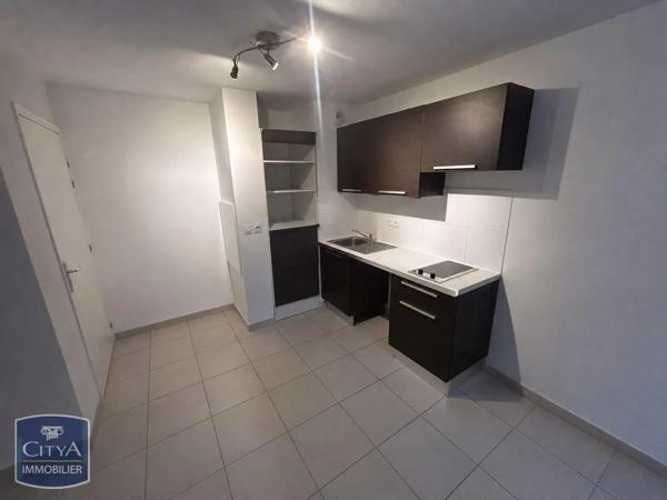 Appartement à louer 3 pièces 53.96m² Toulon (83100)