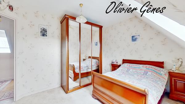 Saint-Saturnin (72650) LE MANS - Maison individuelle de 7 pièces - 134 m² - 4 chambres - Bureau - garage - jardin