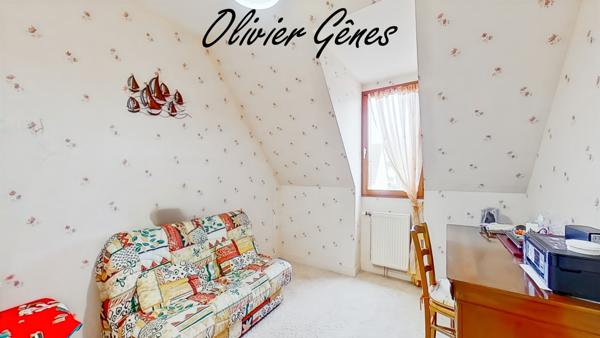 Saint-Saturnin (72650) LE MANS - Maison individuelle de 7 pièces - 134 m² - 4 chambres - Bureau - garage - jardin