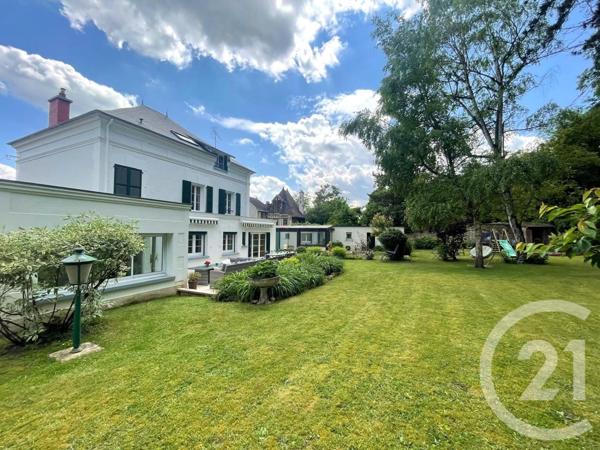maison à vendre  9 pièces - 220,51 m2 L ISLE ADAM - 95