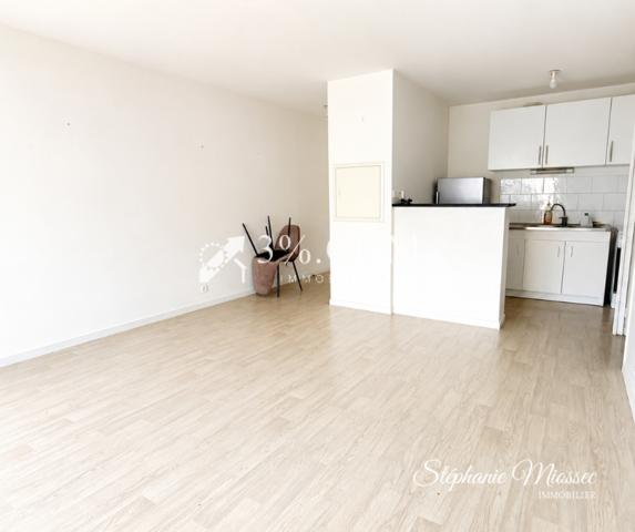 Appartement
                                                                                                                                                                                                                                                                                                                        2 pièce(s)                                                                                                                                                                                                          1 chambre(s)                                                                                                                                                                                                          40.93  m²