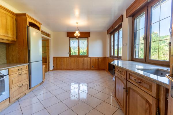 Maison au calme 4 chambres 113 m² +65 m² de combles aménageables