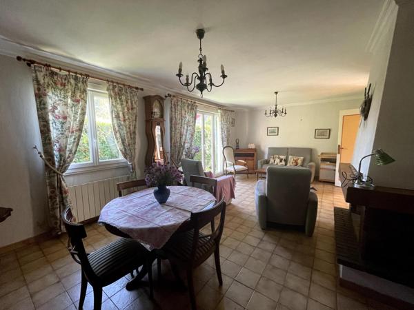 Maison de plain pied à 2 pas de la gare