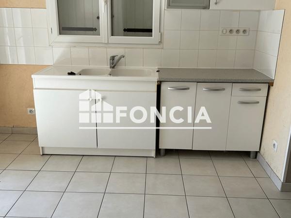 Location Maison 3 pièces 103 m² - 56 ROUTE DE NIORT Villiers En Plaine 79160