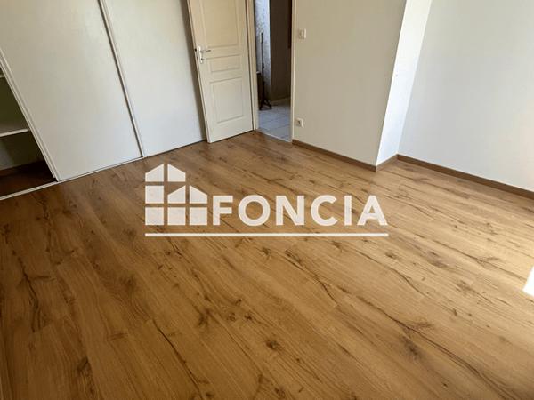 Location Maison 3 pièces 103 m² - 56 ROUTE DE NIORT Villiers En Plaine 79160