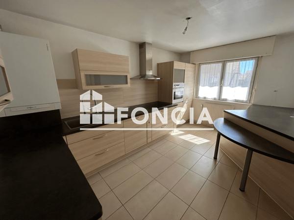 Location Appartement 4 pièces 83.46 m² - 27 RUE COURTOT DE CISSEY 54000 NANCY Nancy 54000