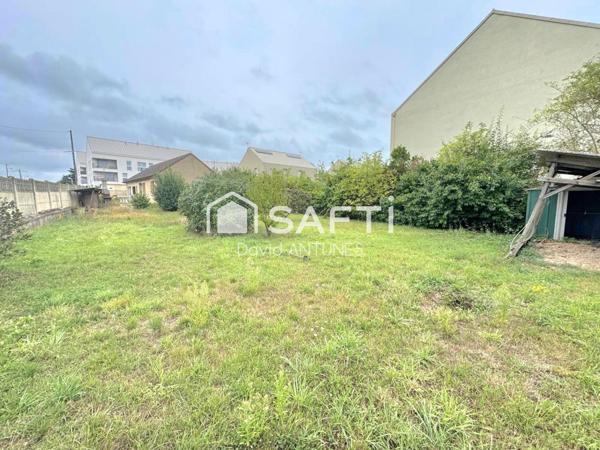 Terrain 305 m2 Freneuse 78840