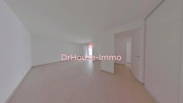 Appartement à louer 3 pièces de 63 m²