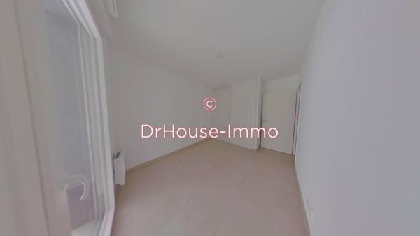Appartement à louer 3 pièces de 63 m²