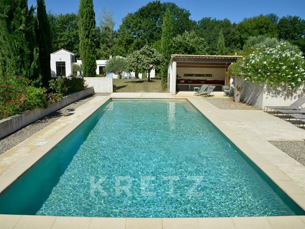 Très belle demeure de campagne avec piscine, proche de Vaison-la-Romaine