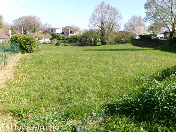 Terrain à vendre de 1 687 m²