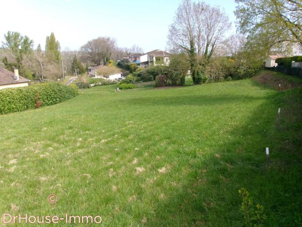 Terrain à vendre de 1 687 m²