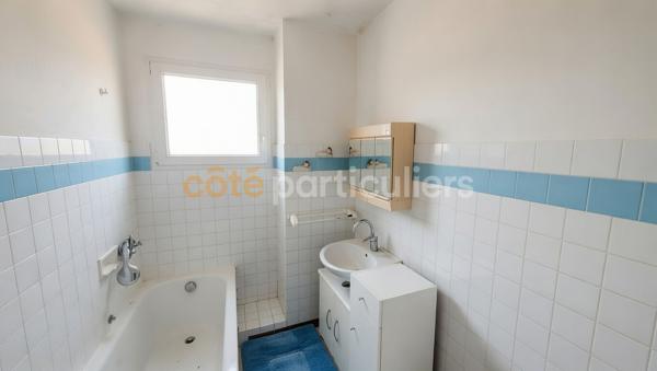 Vente
                Maison106 m² - 5 Pièces -
                    LA TRANCHE SUR MER (85360)