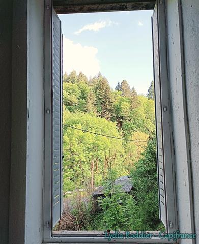 Immeuble à vendre LA MONNERIE LE MONTEL (63650)