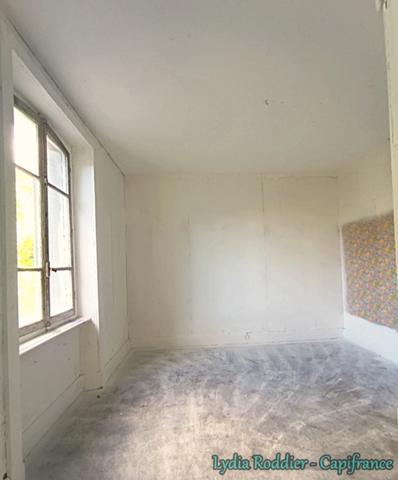 Immeuble à vendre LA MONNERIE LE MONTEL (63650)