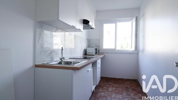 Immeuble à vendre 66 m² Paris 19