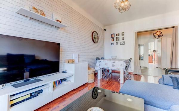 NICE BAS MONT BORON - 3 pièces à vendre avec parking