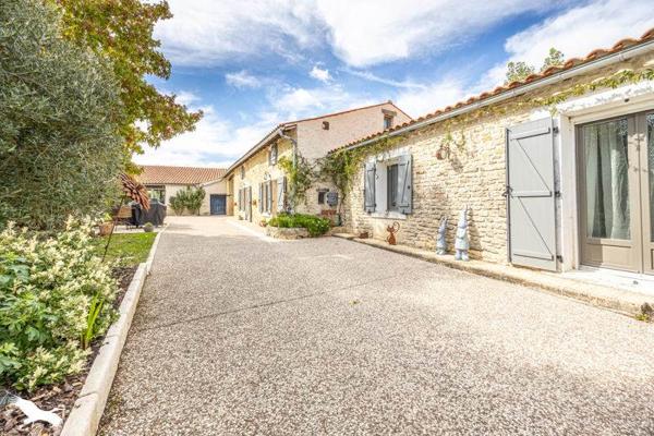 Maison à vendre |  Doix |  6 pièces | 200 m²