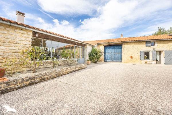 Maison à vendre |  Doix |  6 pièces | 200 m²