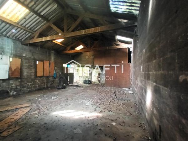 Opportunité Rare : Terrain avec ancien bâtiment industriel à fort potentiel