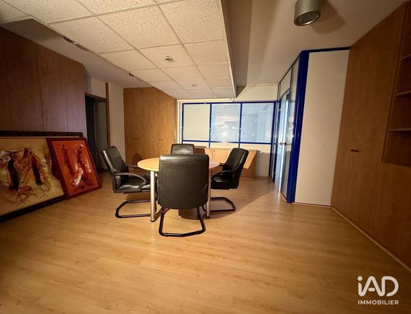 Bureaux à vendre 285 m² Étiolles