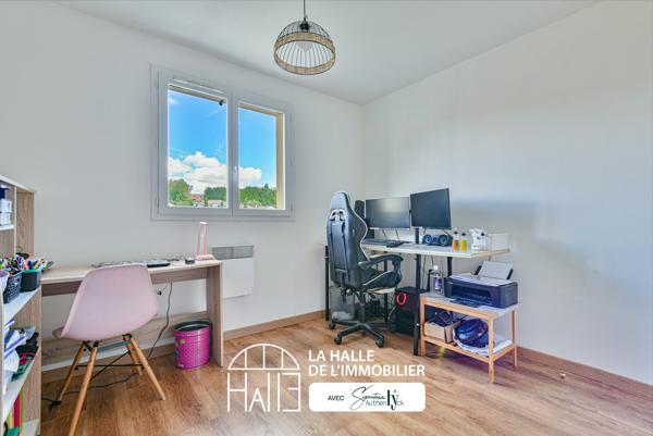 Maison
         6 pièces
        - 96 m² Exclusivité 182 750 € *